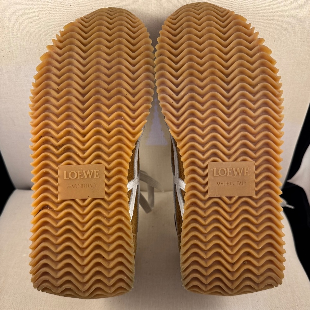 Authentic Loewe Flow Runner - Picture 4 of 4